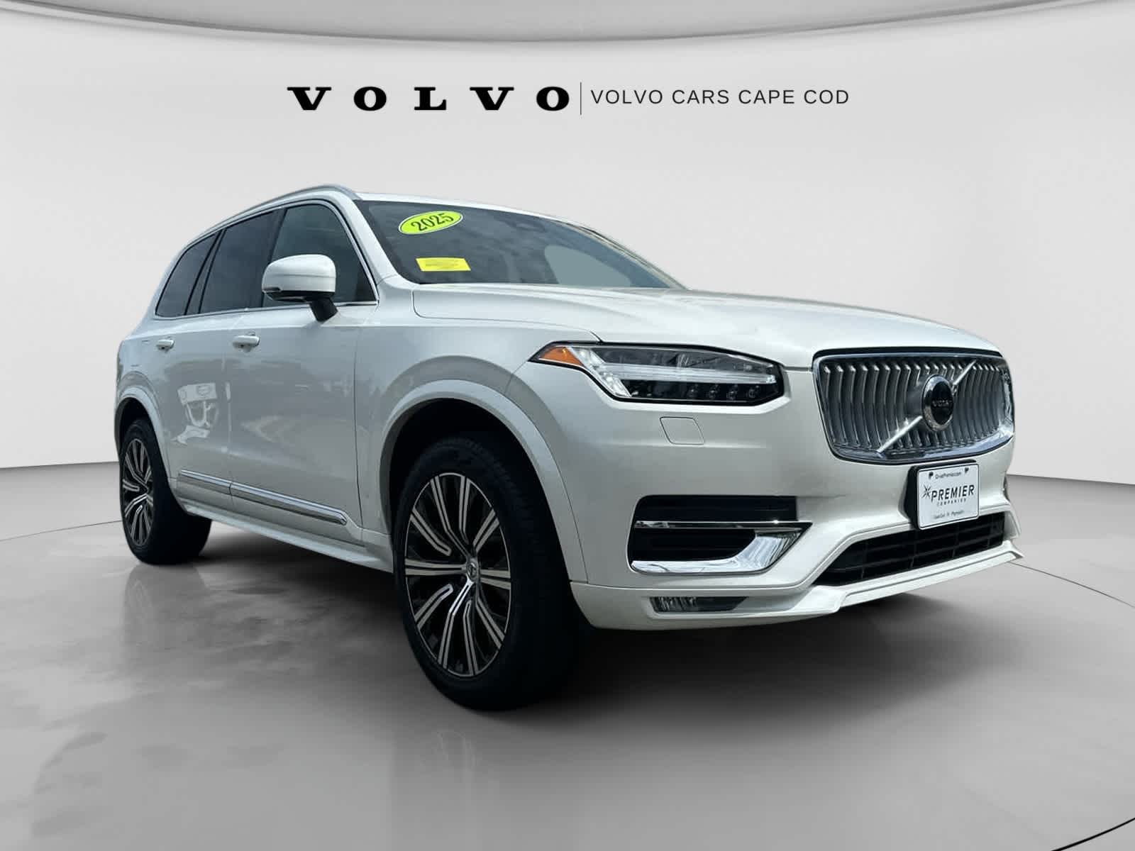 2025 Volvo XC90 Core