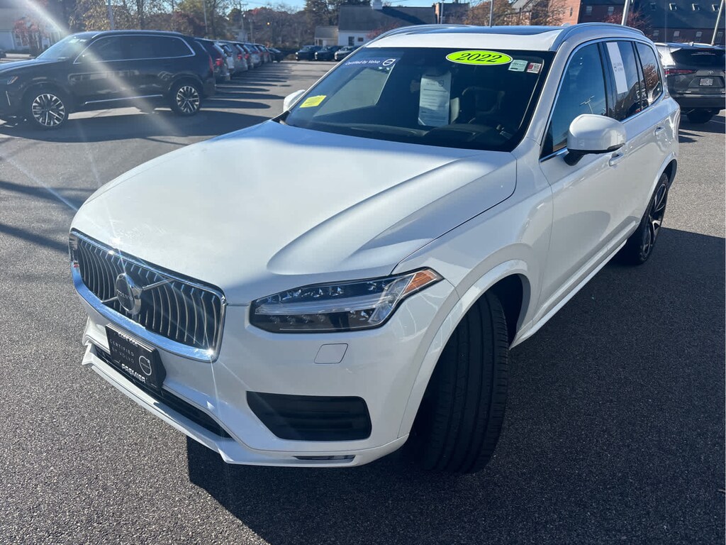 Certified 2022 Volvo XC90 T6 AWD Momentum 7 Seater SUV