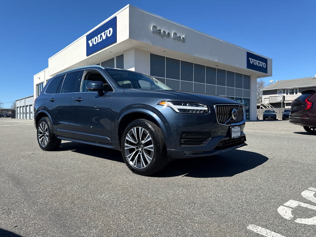 Used 2022 Volvo XC90 T6 AWD Momentum 7 Seater SUV