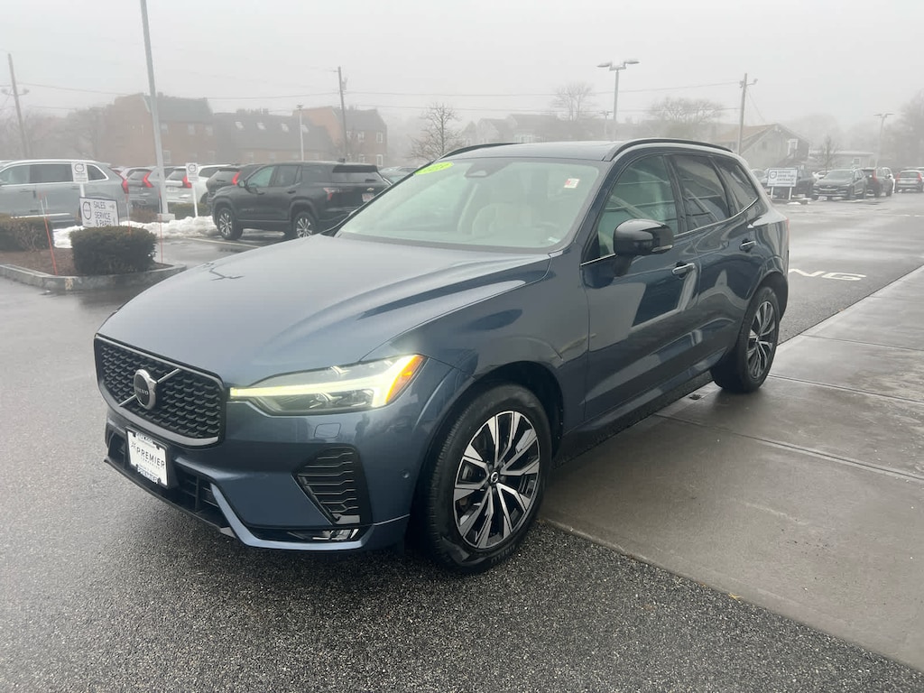 Used 2023 Volvo XC60 B5 AWD Plus Dark SUV