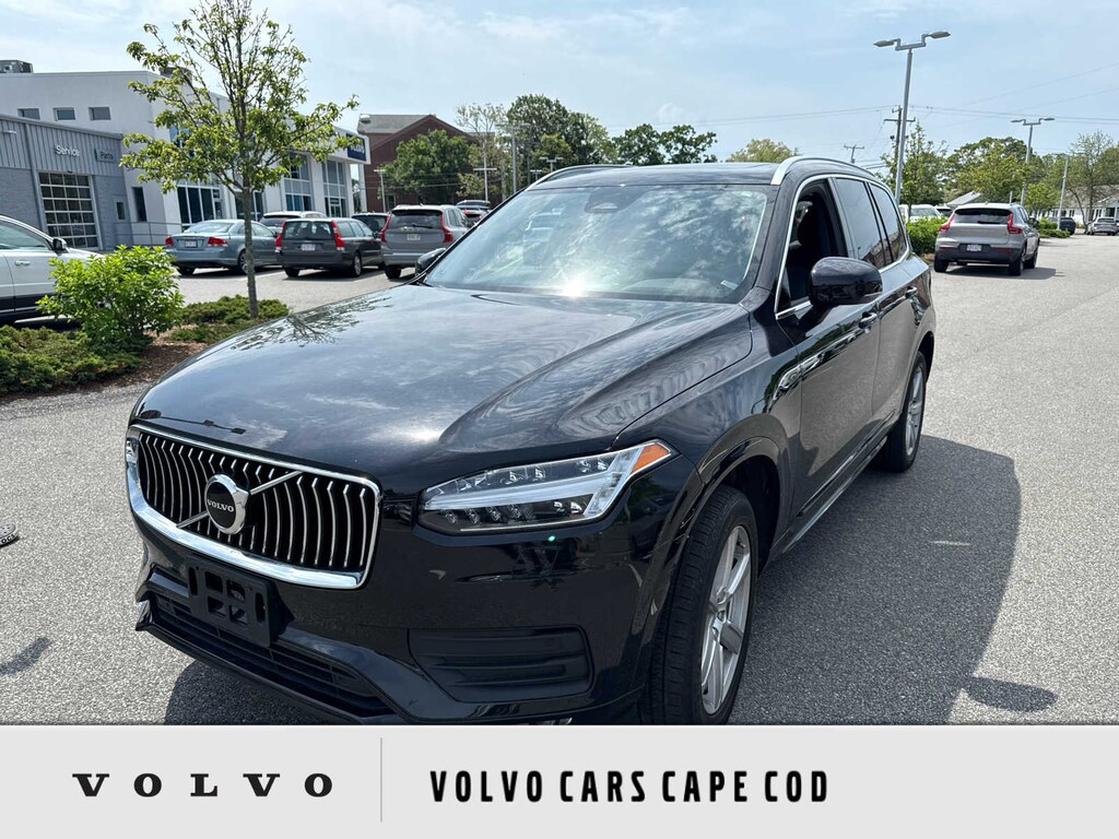 Used 2023 Volvo XC90 B5 AWD Core SUV