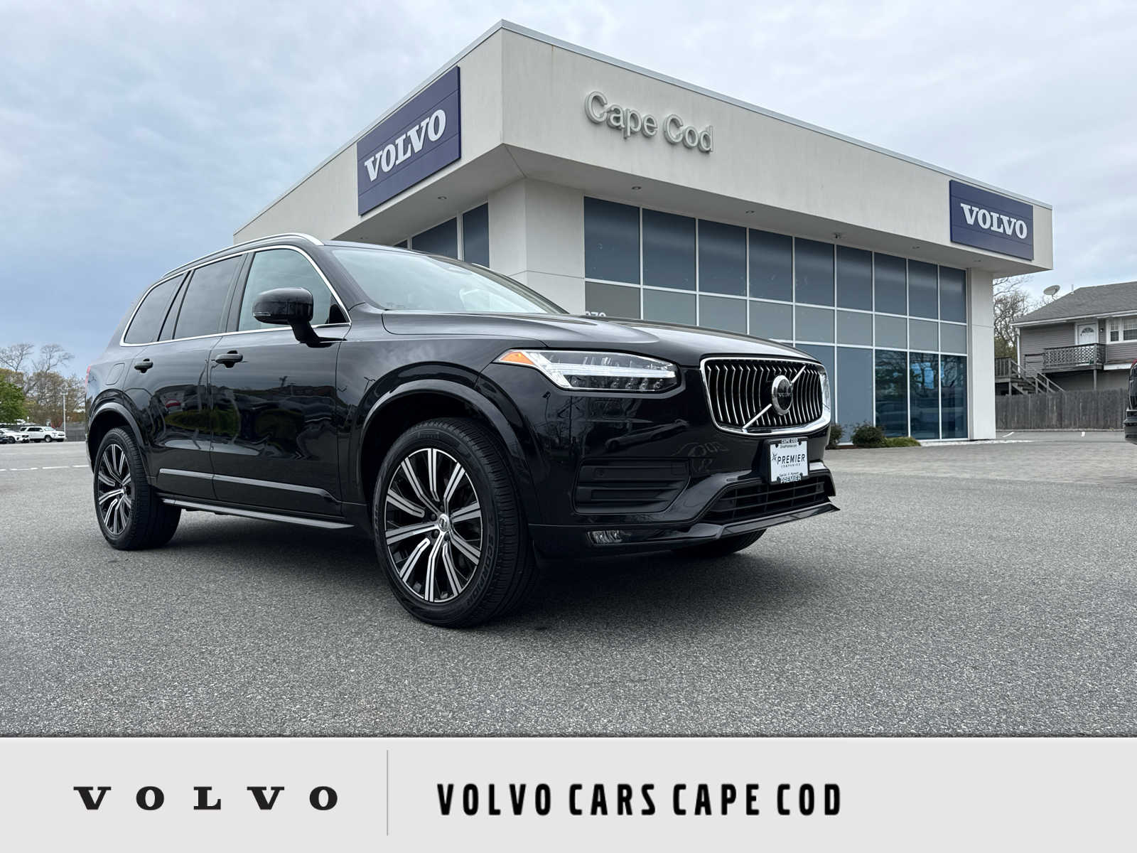 2023 Volvo XC90 B5 Core 4WD's photo