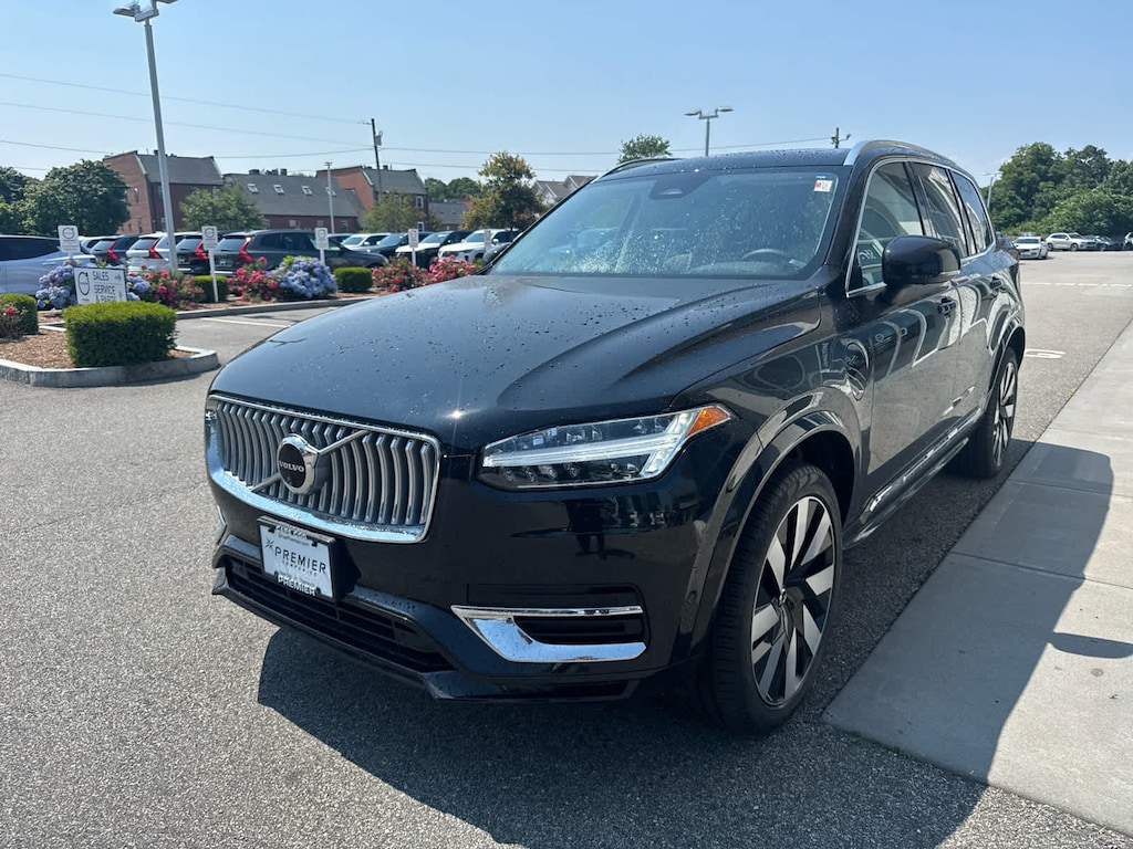 Used 2024 Volvo XC90 plug-in hybrid T8 Plus Bright 7-Seater SUV
