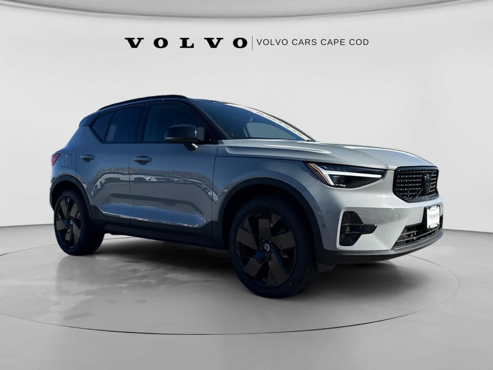 2026 Volvo XC40 Ultra Black Edition