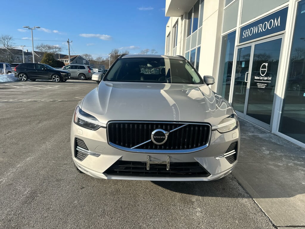Used 2023 Volvo XC60 B5 AWD Core SUV
