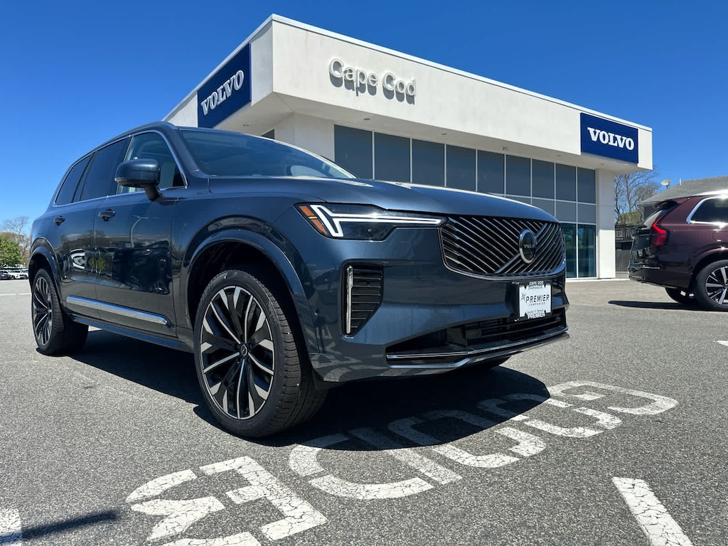 New 2026 Volvo XC90 plug-in hybrid T8 Ultra 6-Seater SUV