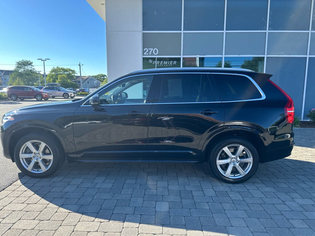 Used 2023 Volvo XC90 B5 AWD Core SUV