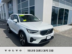 2023 Volvo XC40 B5 AWD Plus Bright SUV YV4L12UN2P2911275