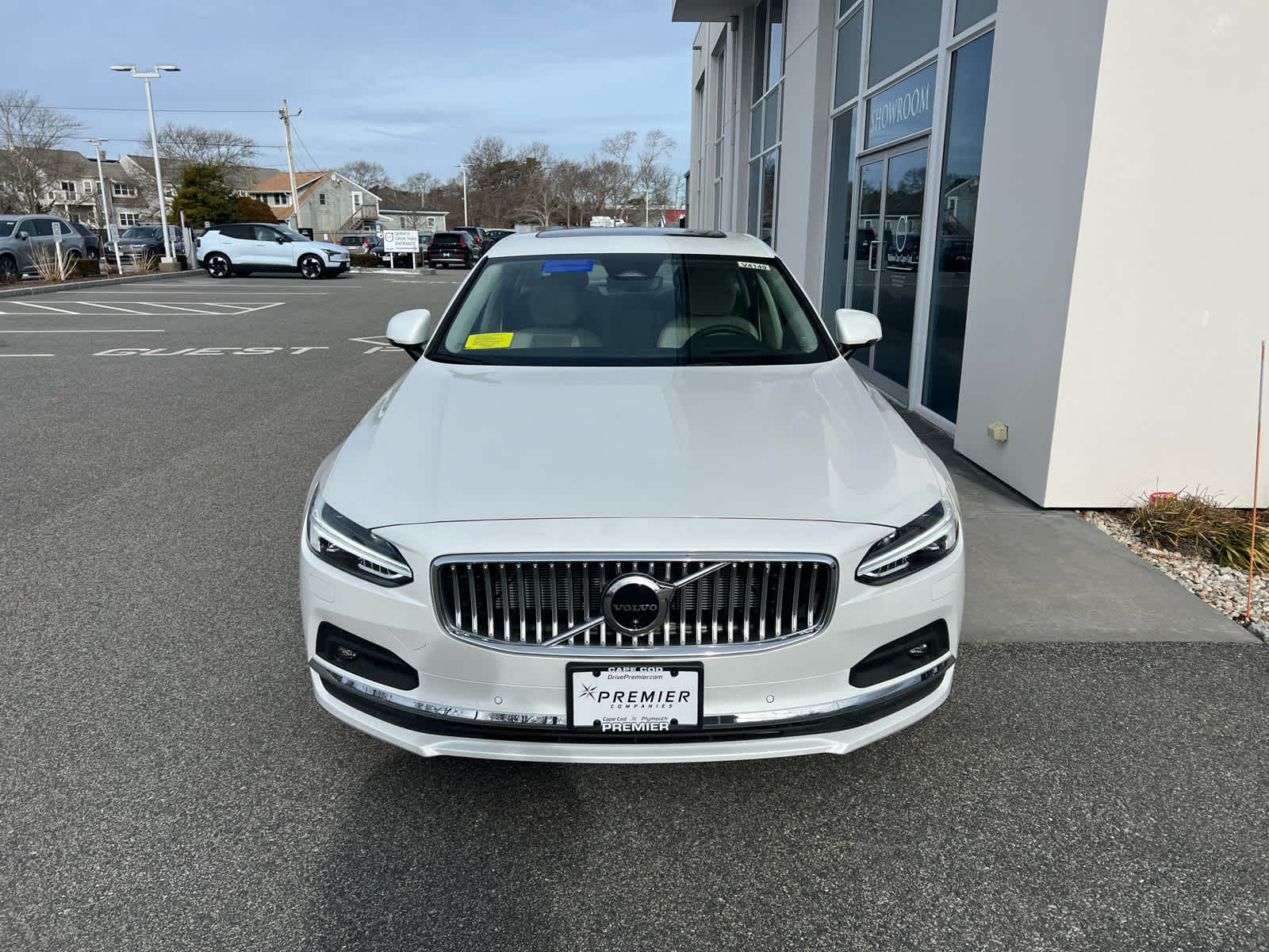 2025 Volvo S90 T8 photo 3