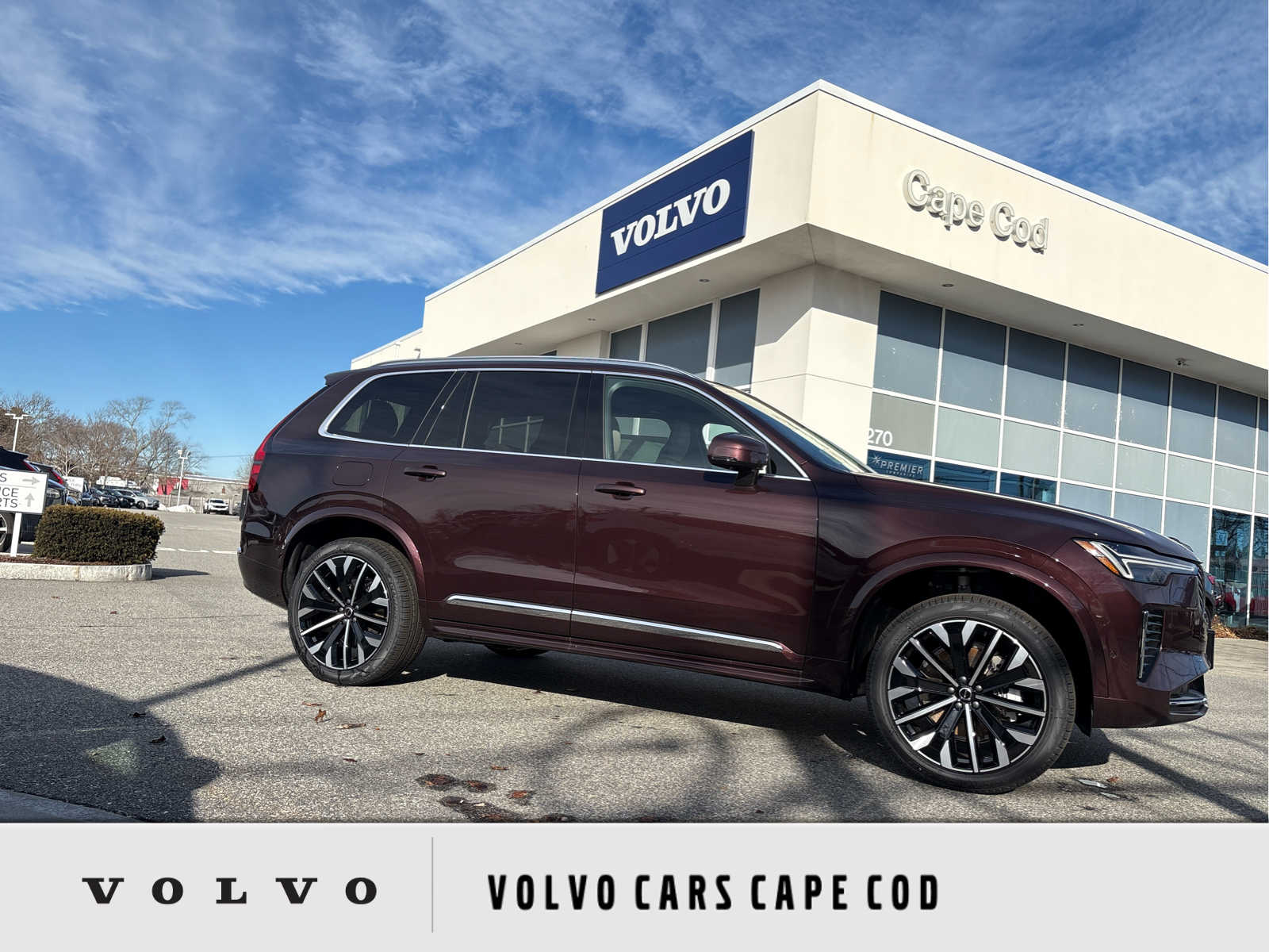 2026 Volvo XC90 Plus's photo