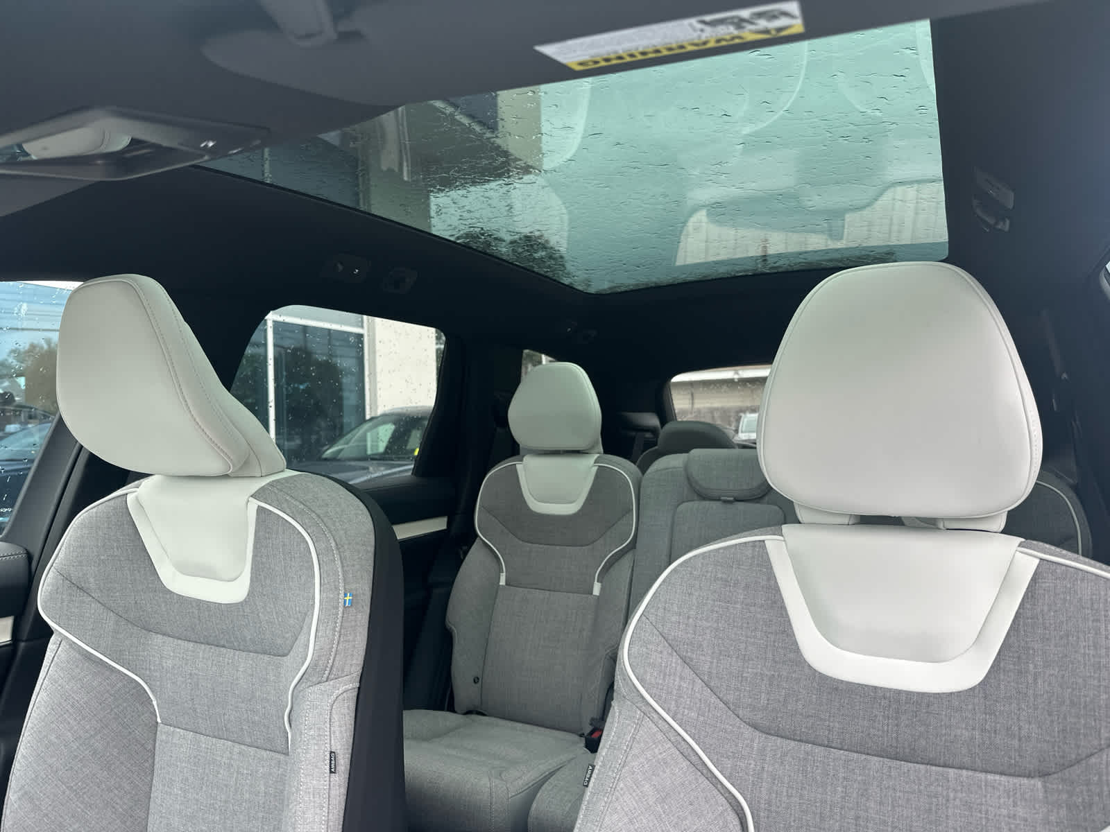 2025 Volvo EX90 Ultra - Photo 7