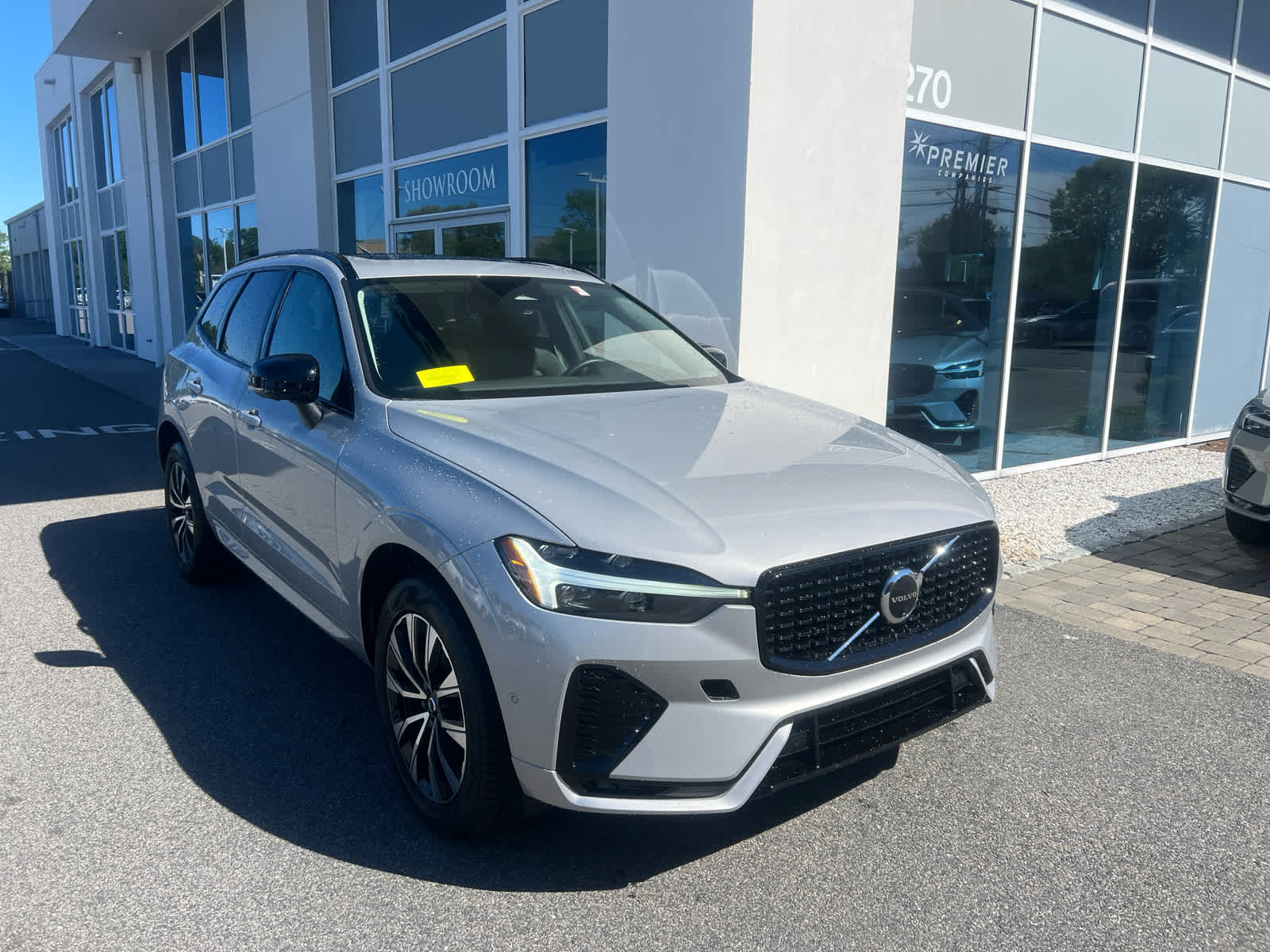 YV4M12RC1S1096500