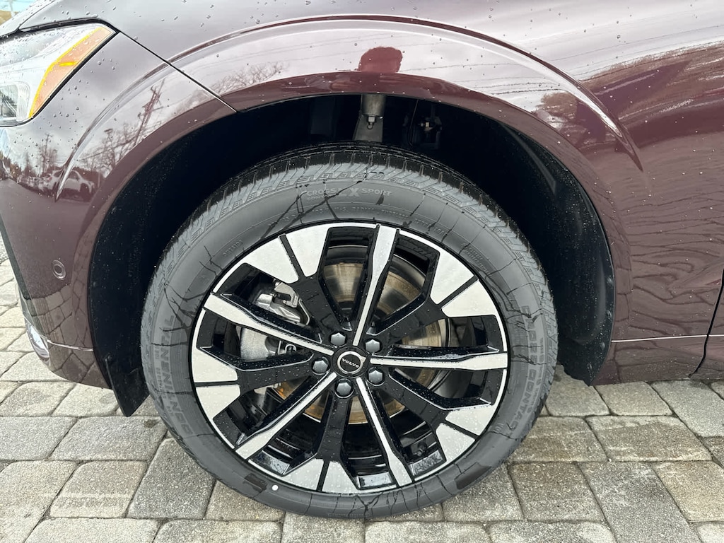 New 2026 Volvo XC60 B5 Ultra SUV