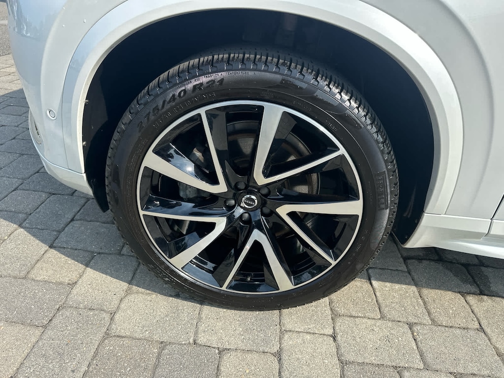 Used 2023 Volvo XC90 B5 AWD Plus SUV