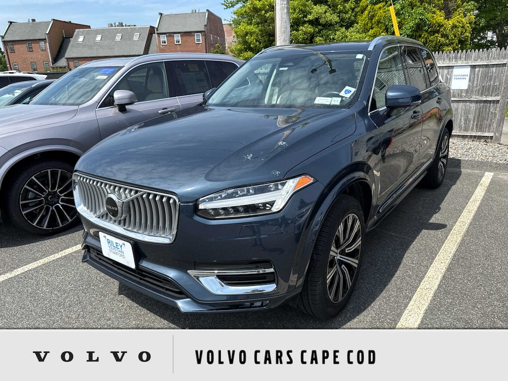 Used 2023 Volvo XC90 B6 AWD Plus 7-Seater SUV