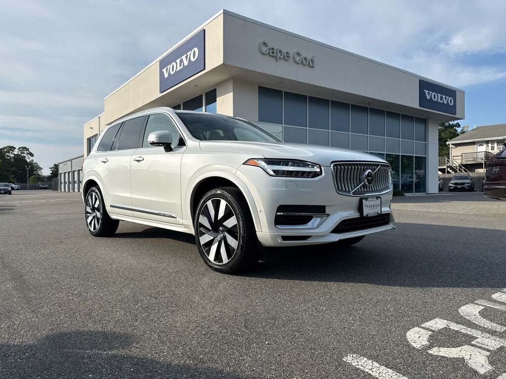 Used 2023 Volvo XC90 Recharge Plug-In Hybrid Ultimate 6-Seater SUV