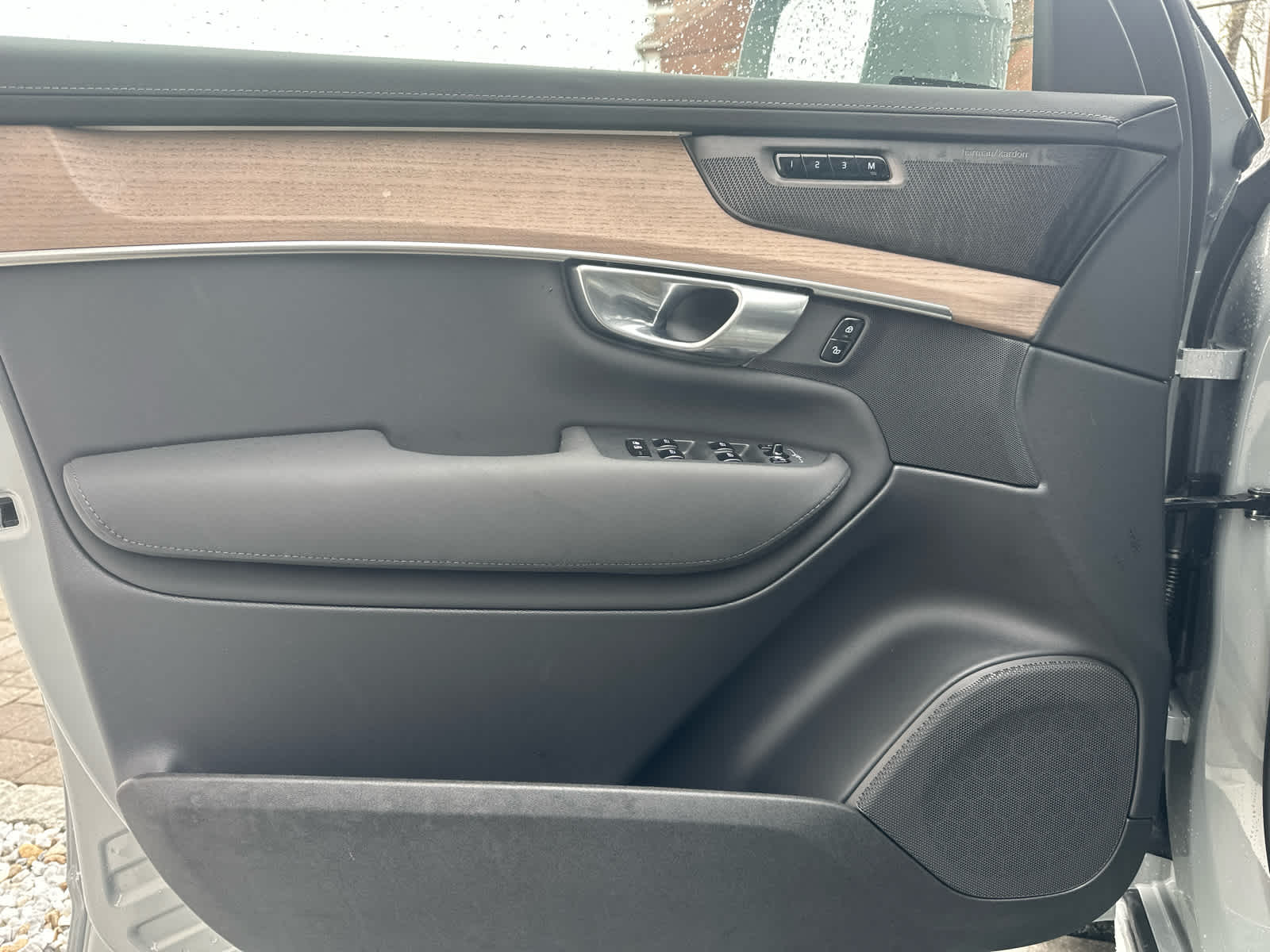 2026 Volvo XC90 Plus - Photo 16