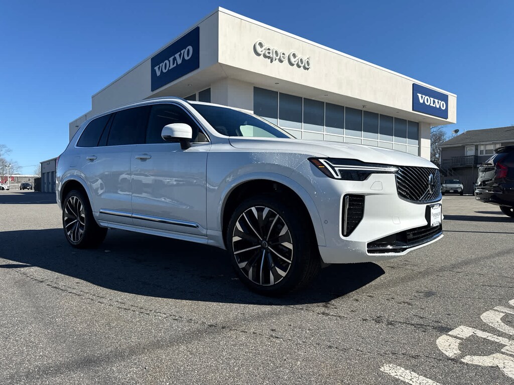 New 2026 Volvo XC90 B6 Plus 7-Seater SUV