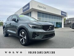 2026 Volvo XC40 B5 Plus SUV YV4L12UC3T2727973