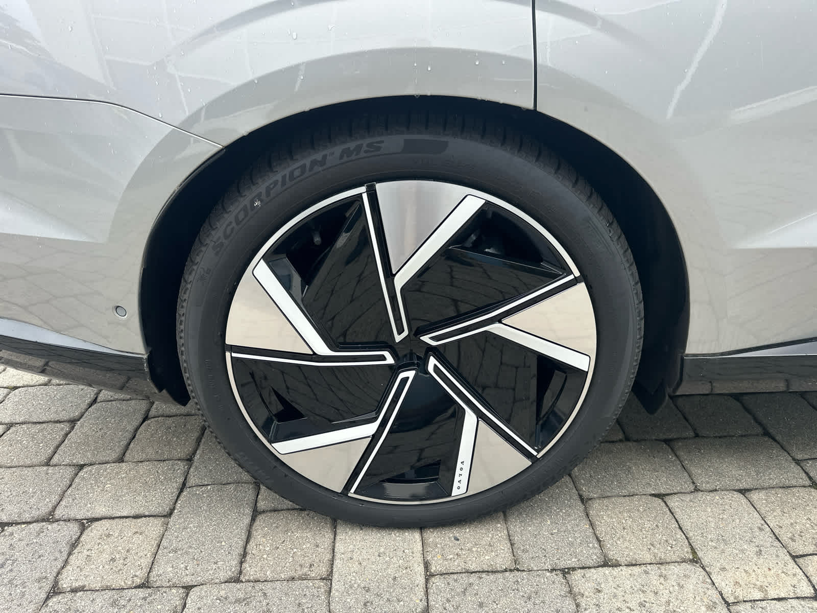 2025 Volvo EX90 Ultra - Photo 39