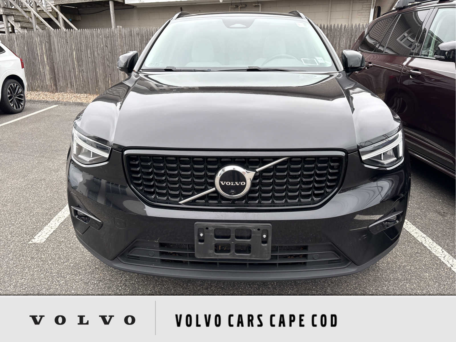 2023 Volvo XC40 Plus's photo