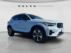 2026 Volvo XC40 B5 Plus AWD SUV