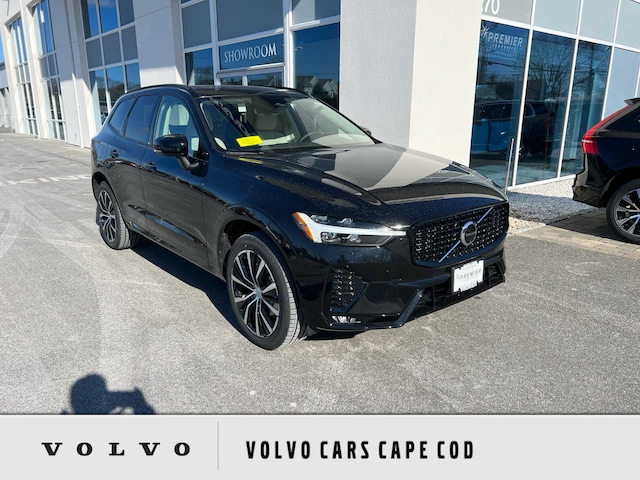 2025 Volvo XC60 B5 Plus SUV
