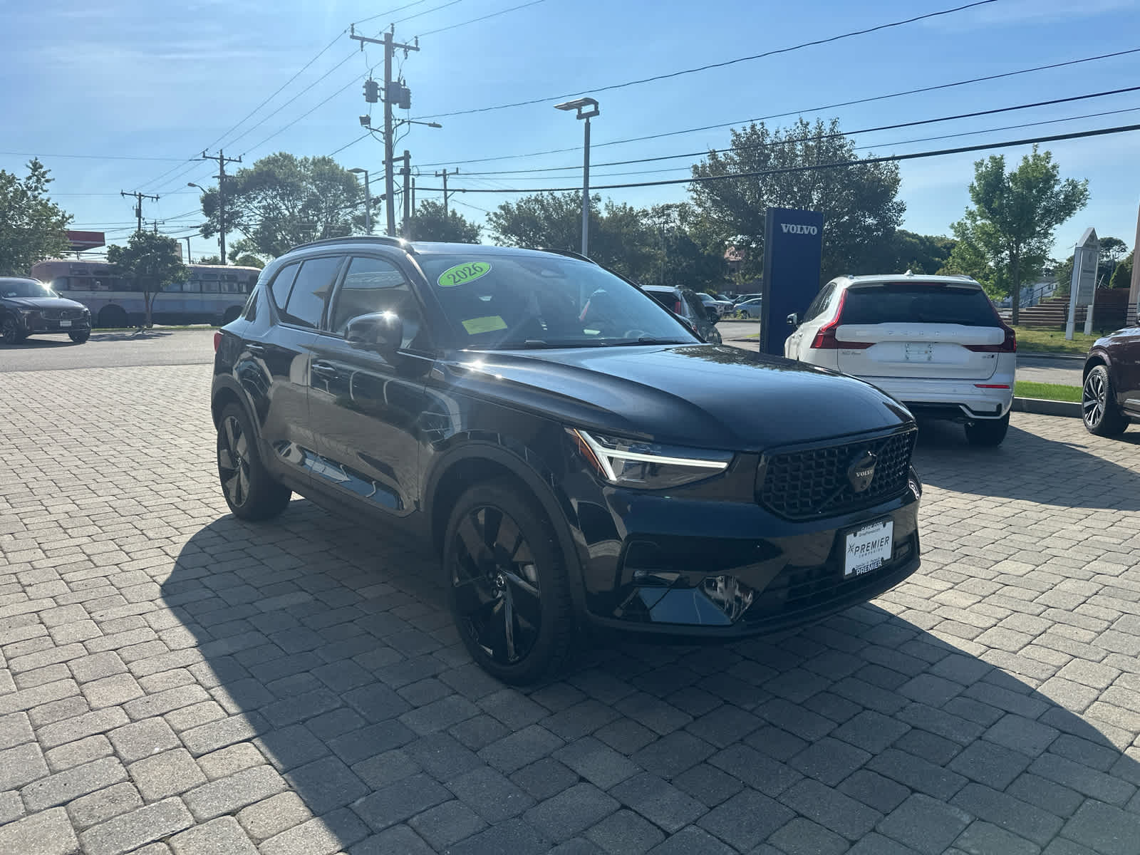 2026 Volvo XC40 Ultra Black Edition - Photo 46