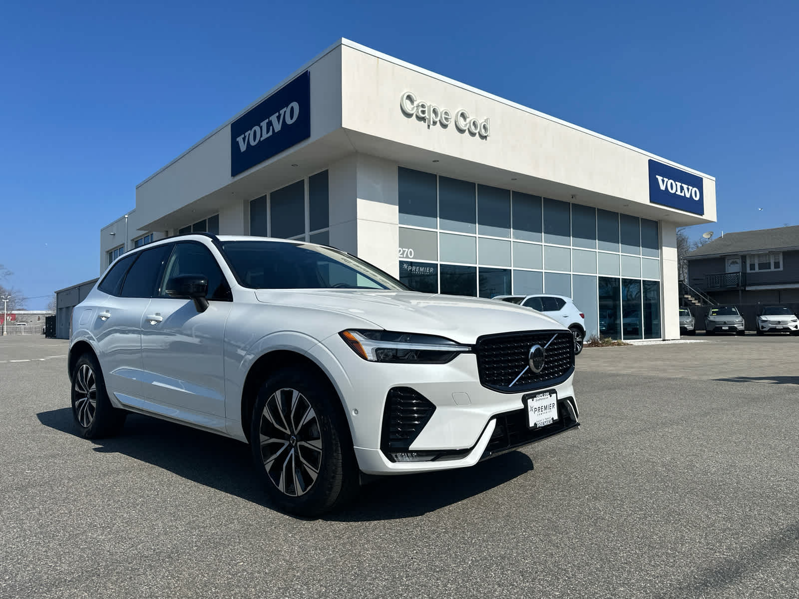 YV4M12RC9S1118596