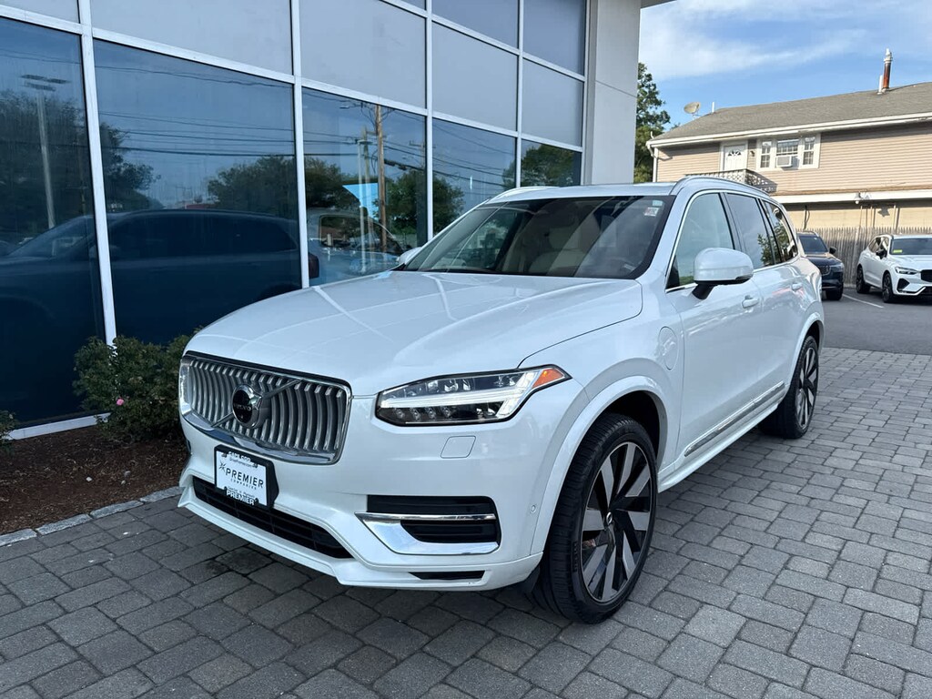 Used 2023 Volvo XC90 Recharge Plug-In Hybrid Ultimate 6-Seater SUV