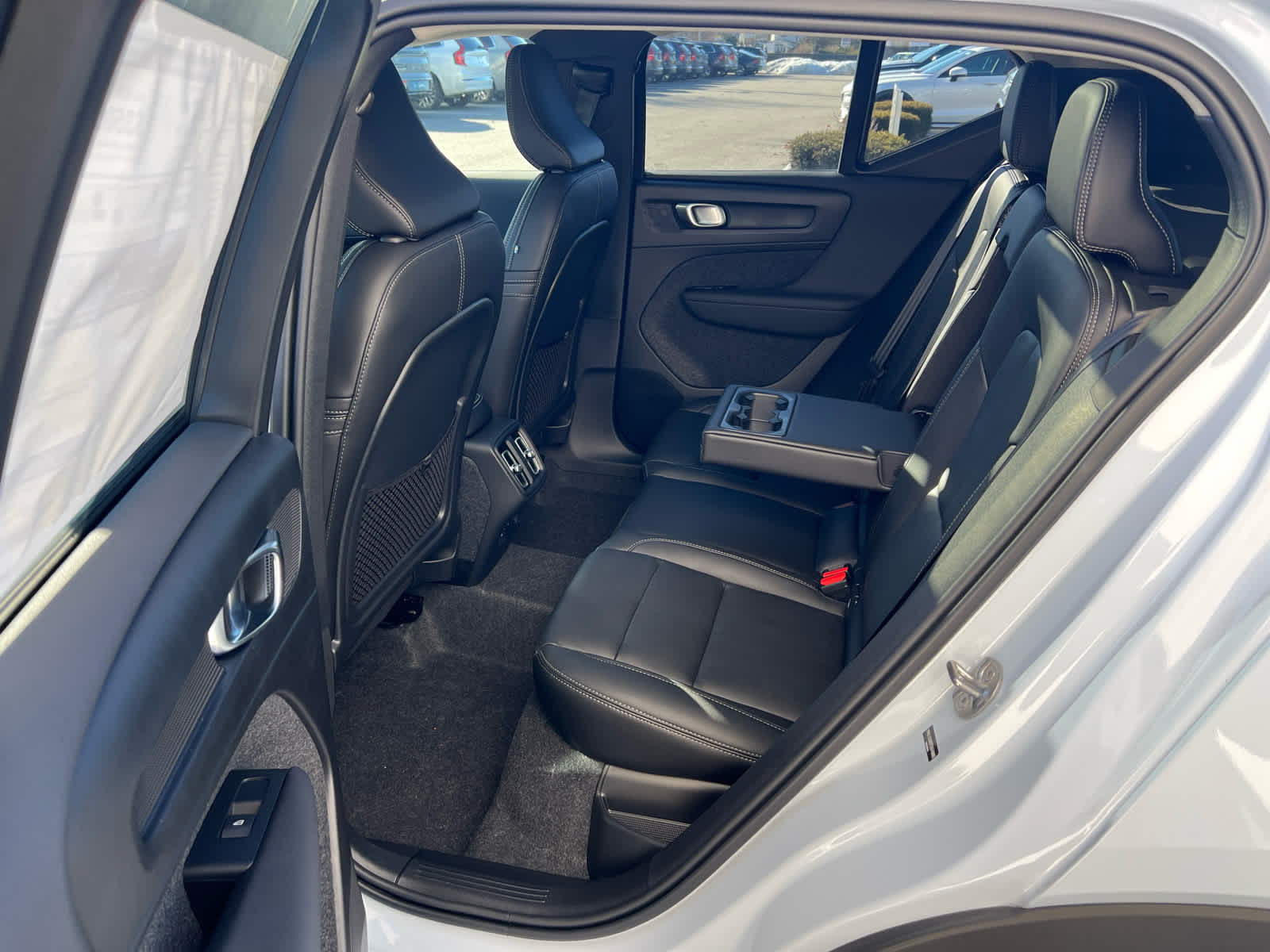 2026 Volvo XC40 Core - Photo 20