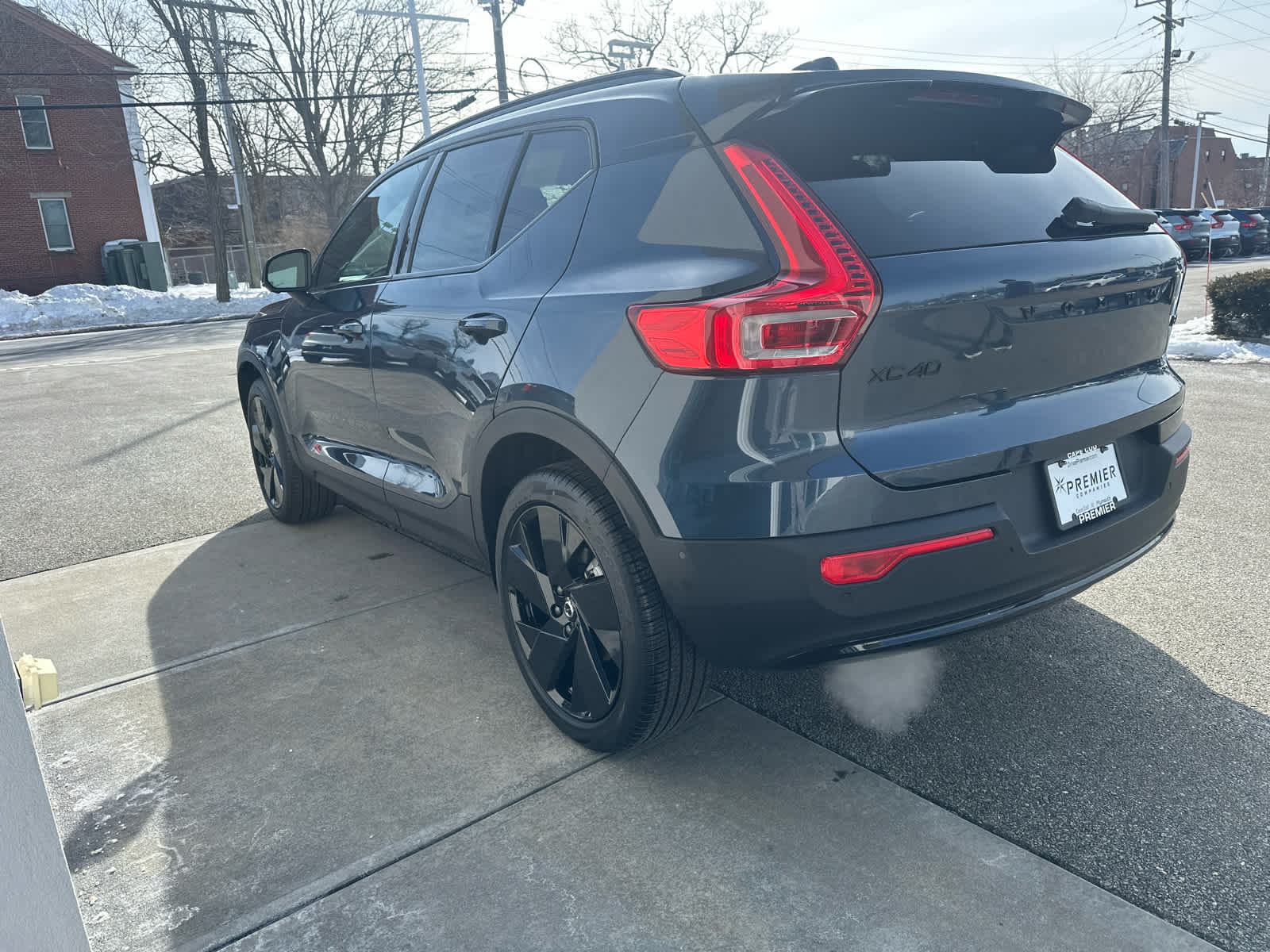 2026 Volvo XC40 Ultra Black Edition - Photo 9