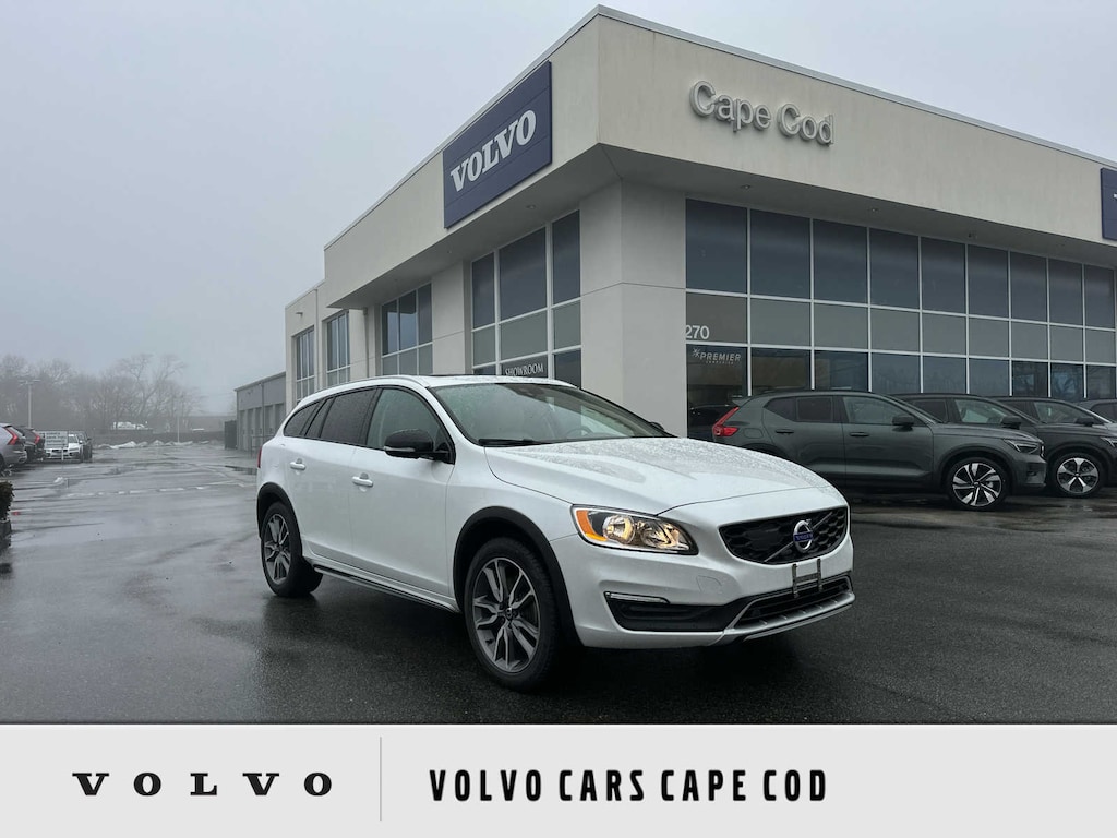 Used 2018 Volvo V60 Cross Country T5 AWD Wagon