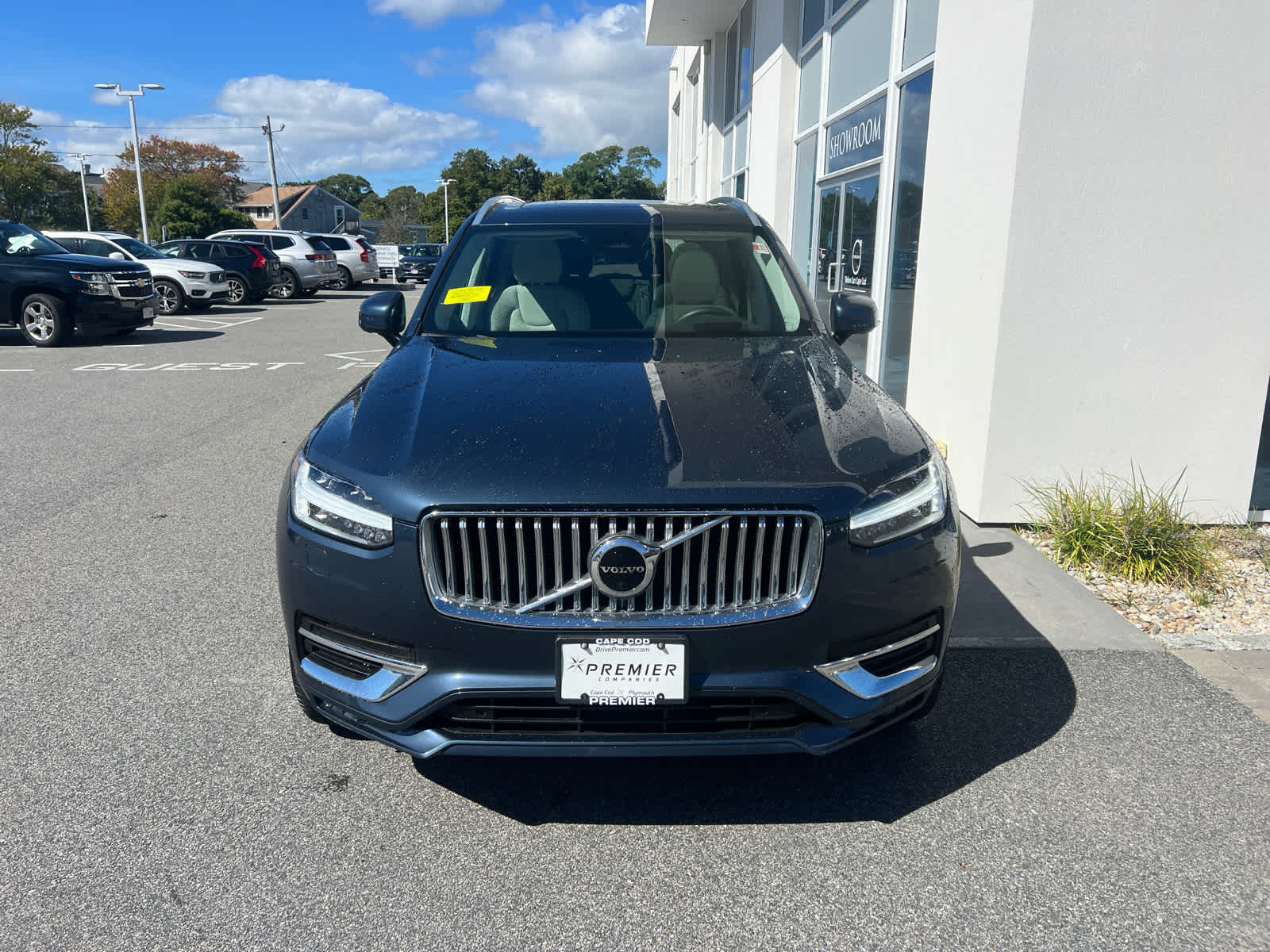 2023 Volvo XC90 AWD Ultimate photo 2