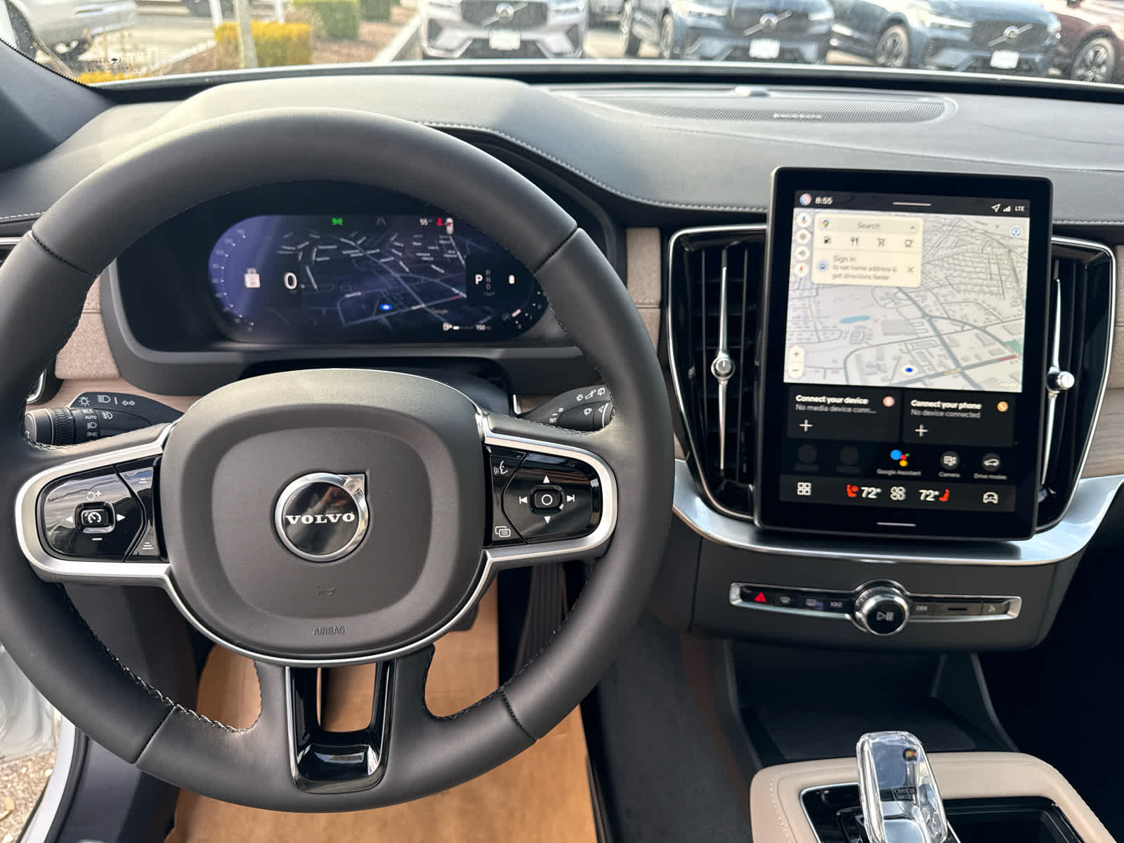 2026 Volvo XC90 Plus - Photo 20