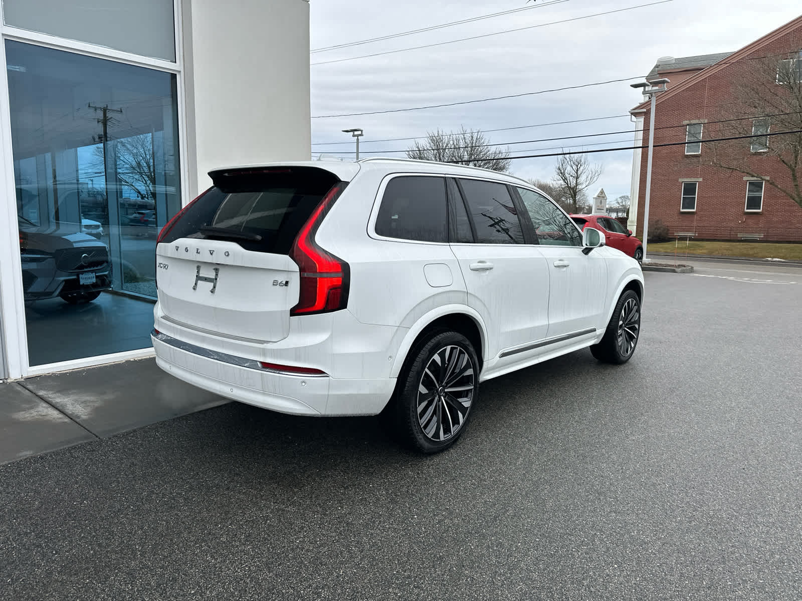 2026 Volvo XC90 Plus - Photo 9