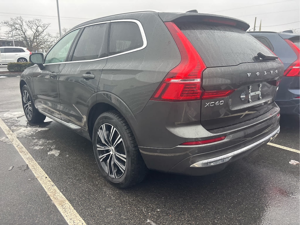 Used 2022 Volvo XC60 B5 AWD Inscription SUV