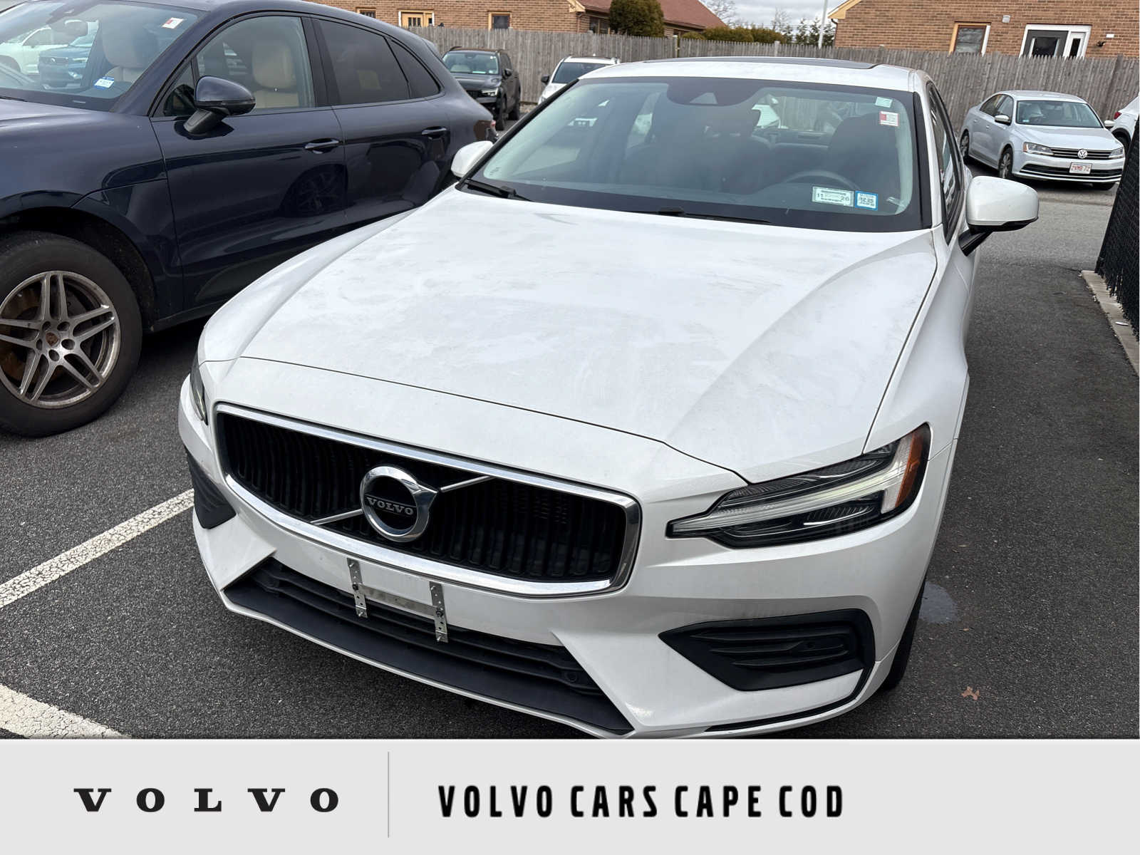 2020 Volvo S60 Momentum's photo
