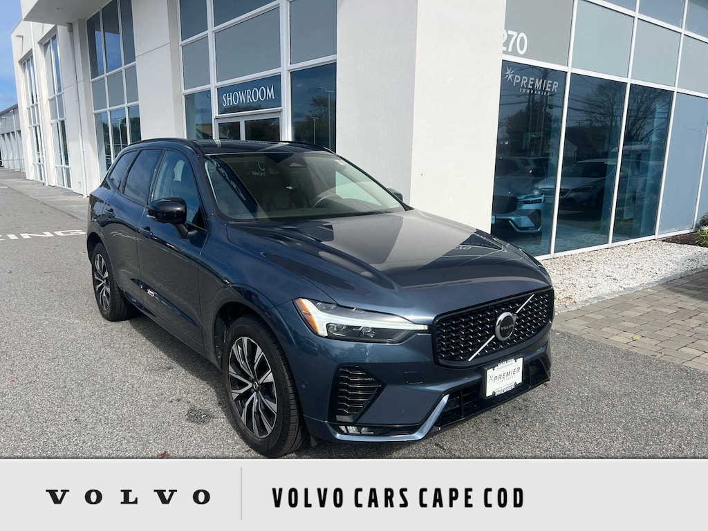 Used 2023 Volvo XC60 B5 AWD Plus Dark SUV