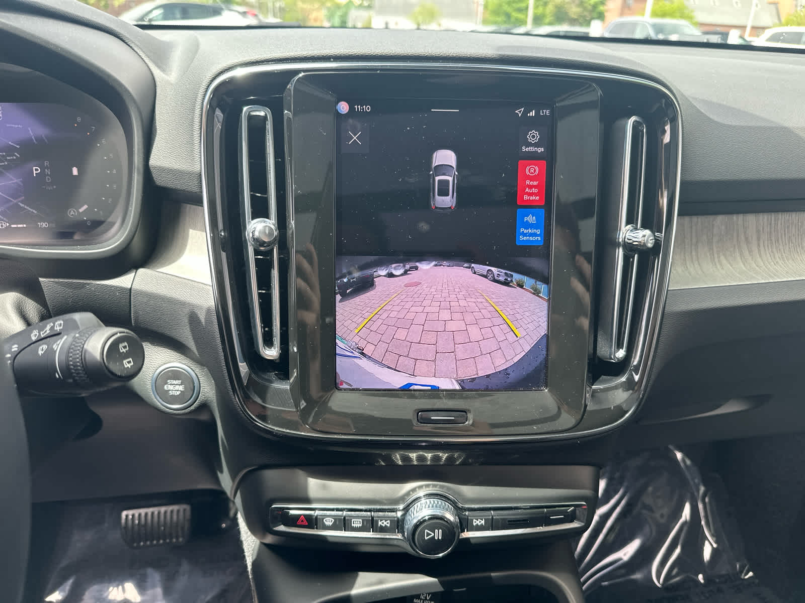 2026 Volvo XC40 Core - Photo 17