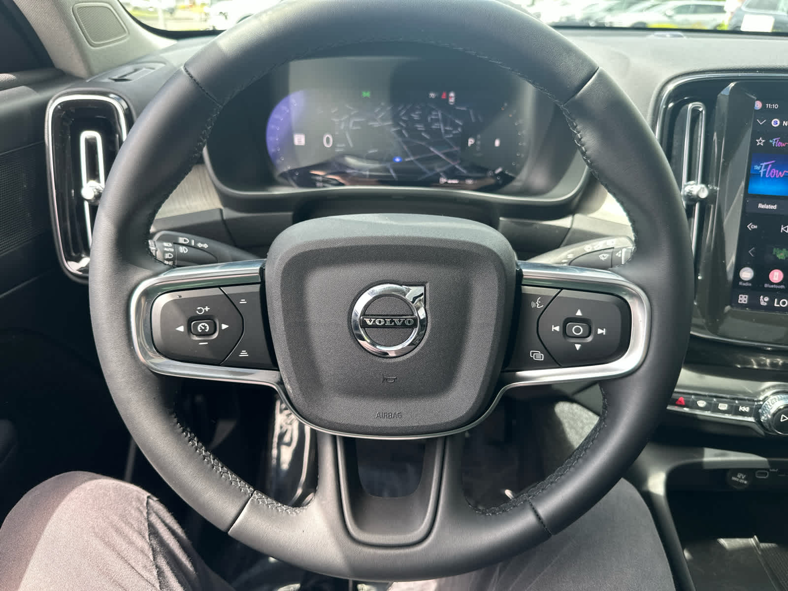 2026 Volvo XC40 Core - Photo 12