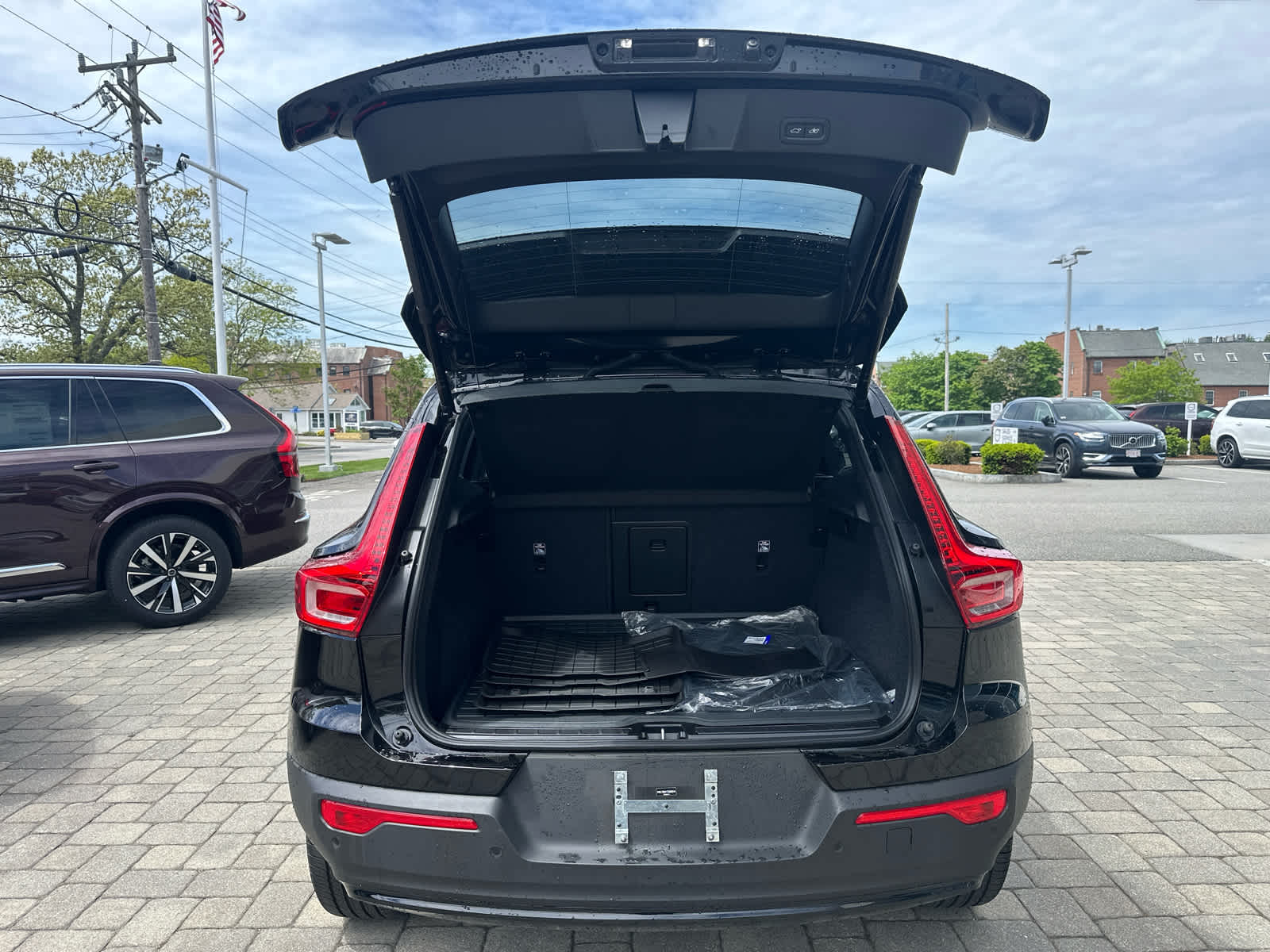 2026 Volvo XC40 Core - Photo 32