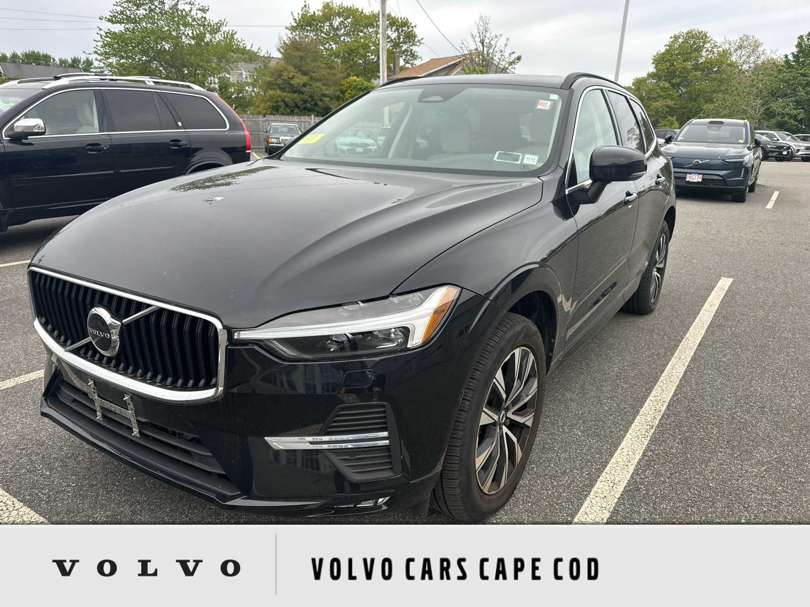 2023 Volvo XC60 B5 Core AWD's photo