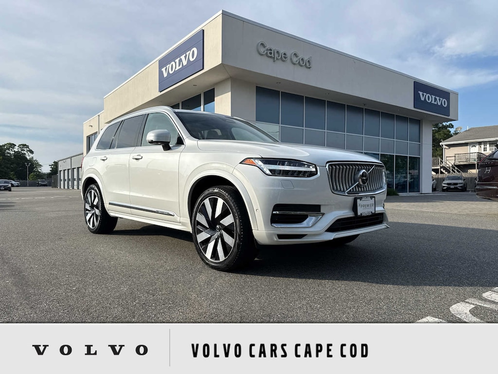 Used 2023 Volvo XC90 Recharge Plug-In Hybrid Ultimate 6-Seater SUV