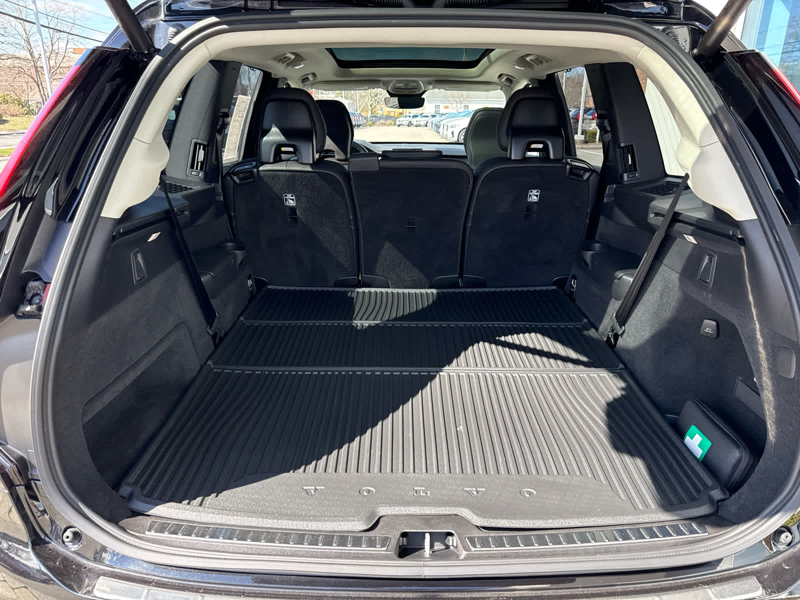 2026 Volvo XC90 Ultra - Photo 19