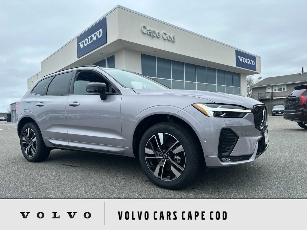 New 2026 Volvo XC60 B5 Plus SUV