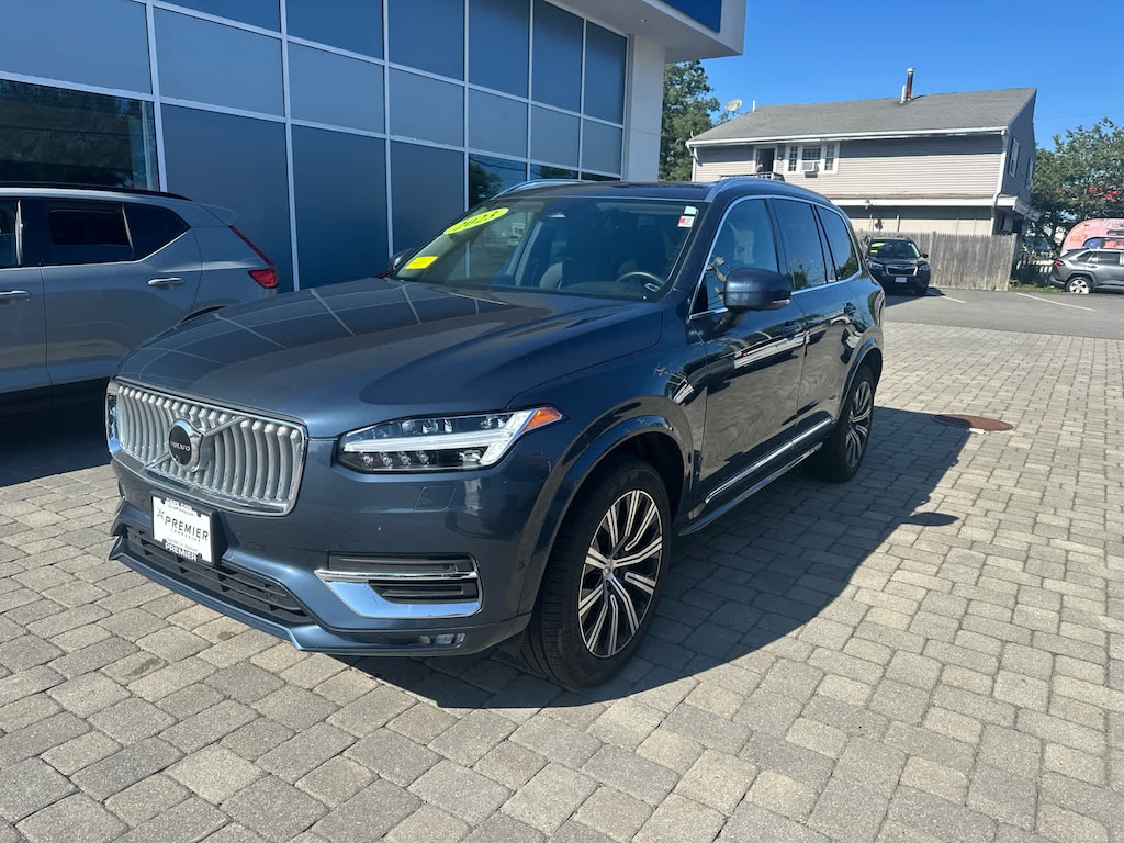 Used 2023 Volvo XC90 B5 AWD Plus SUV
