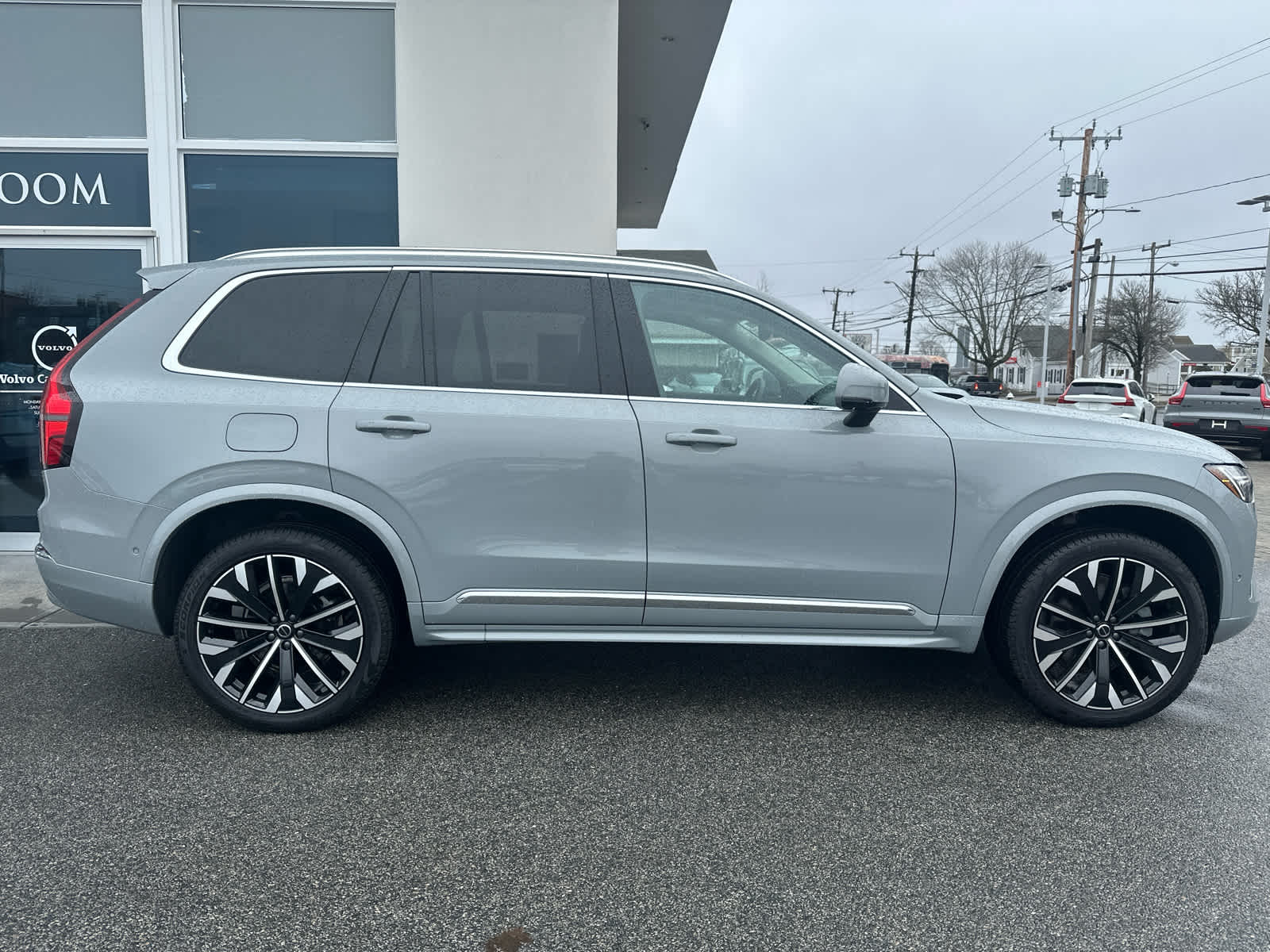 2026 Volvo XC90 Plus - Photo 7