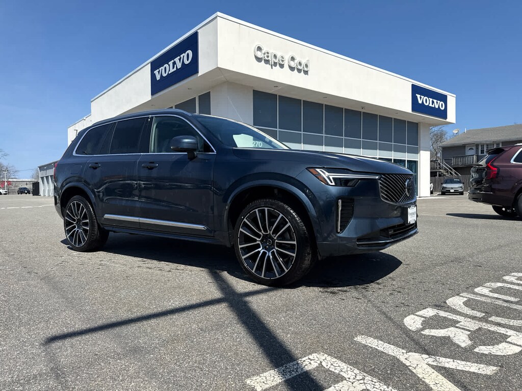 New 2026 Volvo XC90 B6 Plus 7-Seater SUV