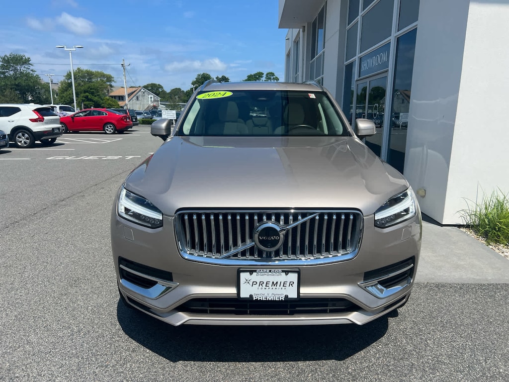 Used 2024 Volvo XC90 plug-in hybrid T8 Plus Bright 7-Seater SUV